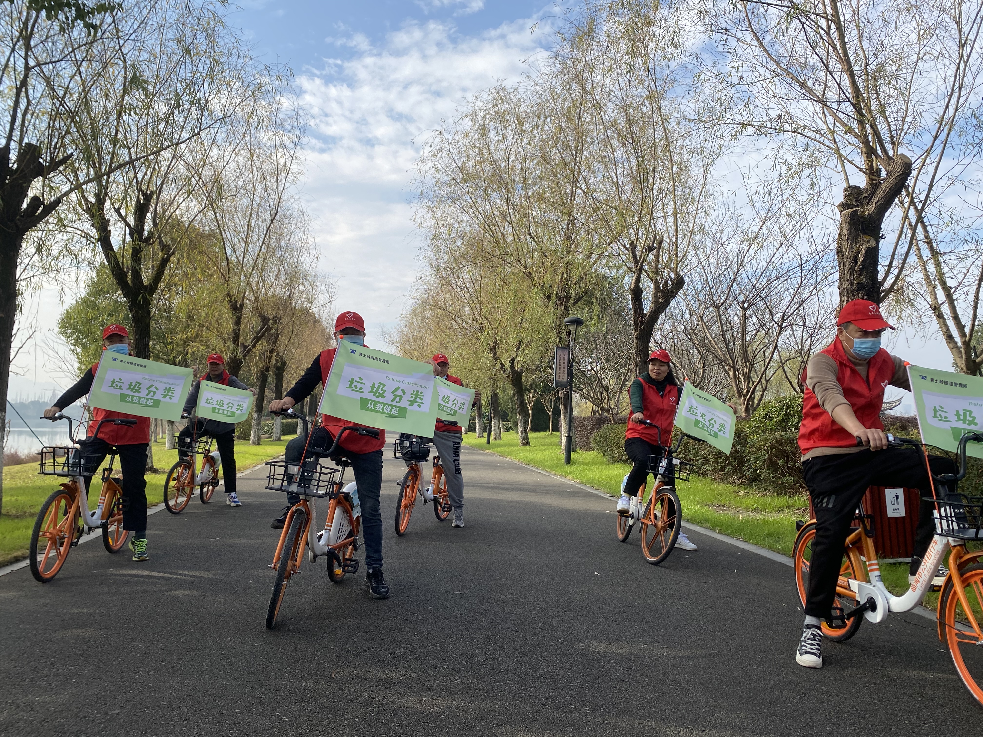 1640825659950911.jpg 靈湖現場林玲攝2.jpg